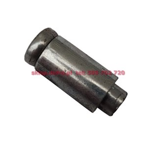 Bushing for door bolt